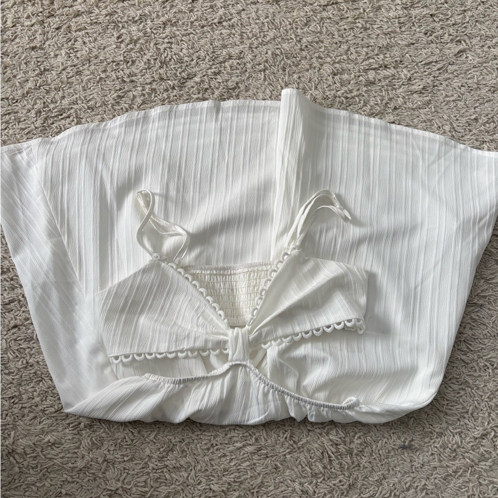 White Sleeveless Women's Dress